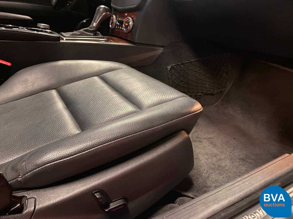 Mercedes-Benz C300 Limousine V6 231 PS C-Klasse 2010, J-380-TH.