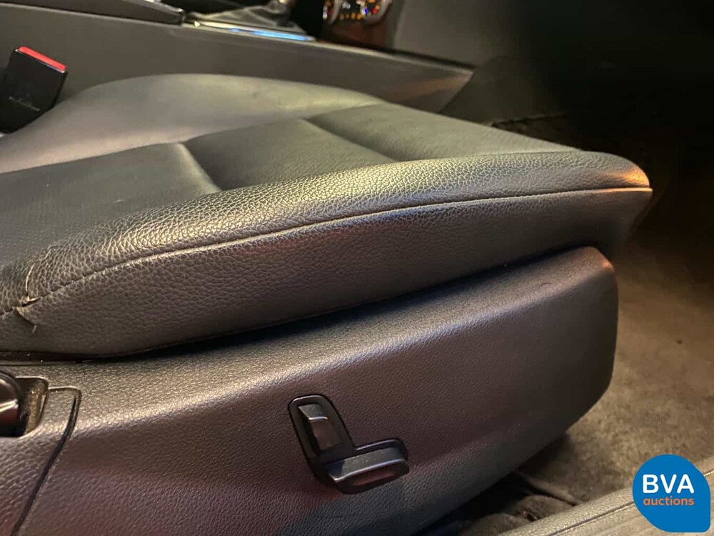 Mercedes-Benz C300 Limousine V6 231 PS C-Klasse 2010, J-380-TH.