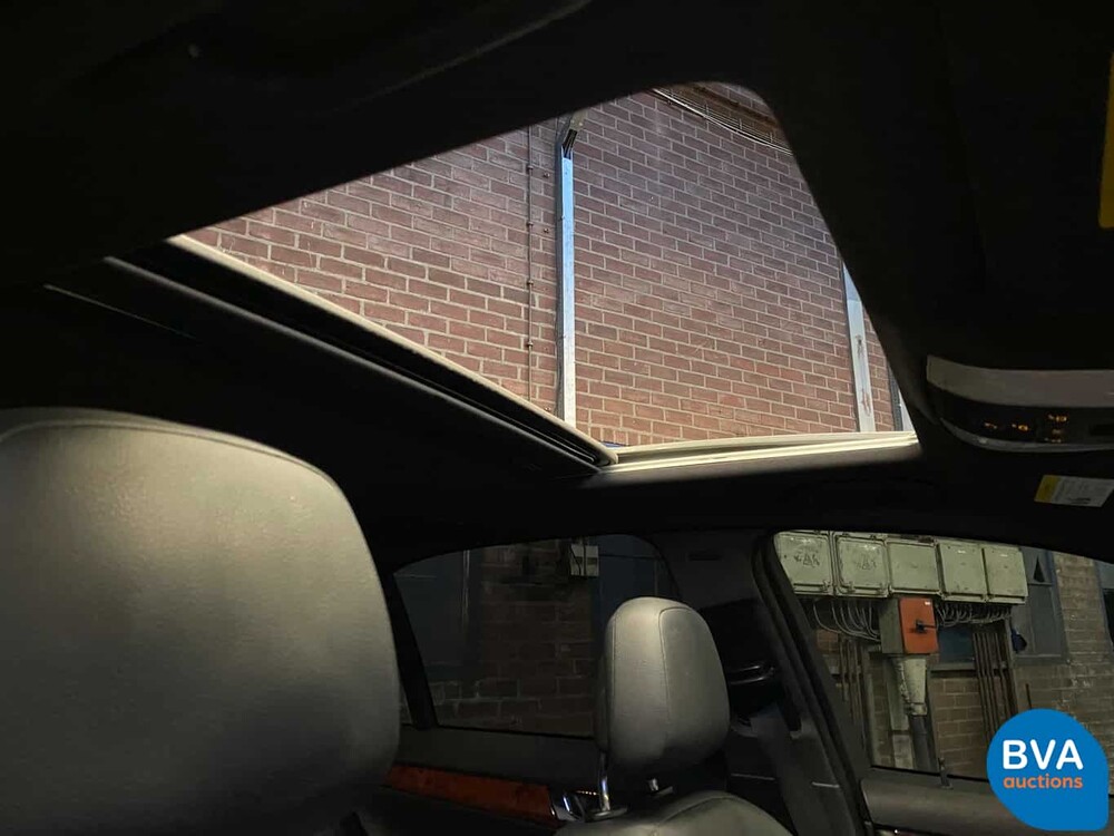 Mercedes-Benz C300 Limousine V6 231 PS C-Klasse 2010, J-380-TH.