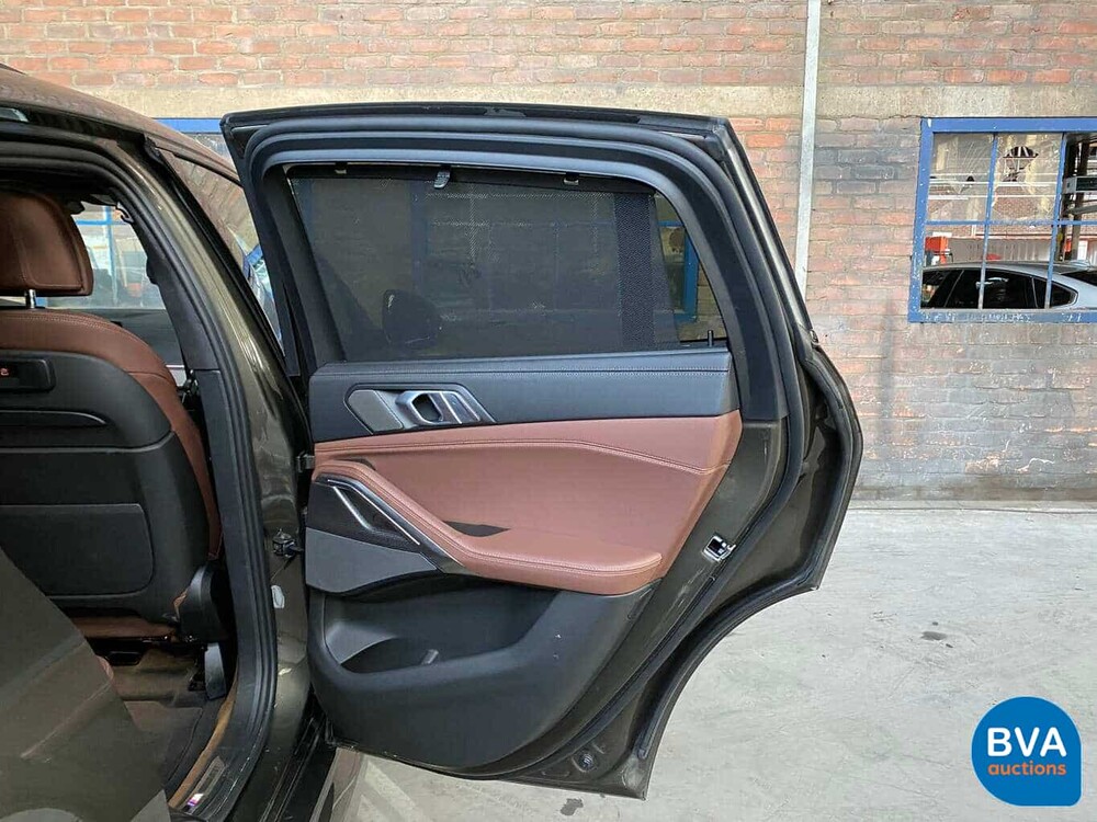 BMW X6 30d xDrive M-Sport 265 PS 2020 -Garantie-.