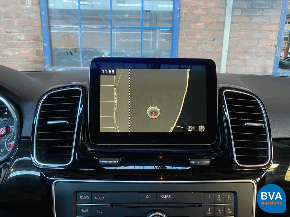 Mercedes-Benz GLE350d 4Matic 258 PS 2016.