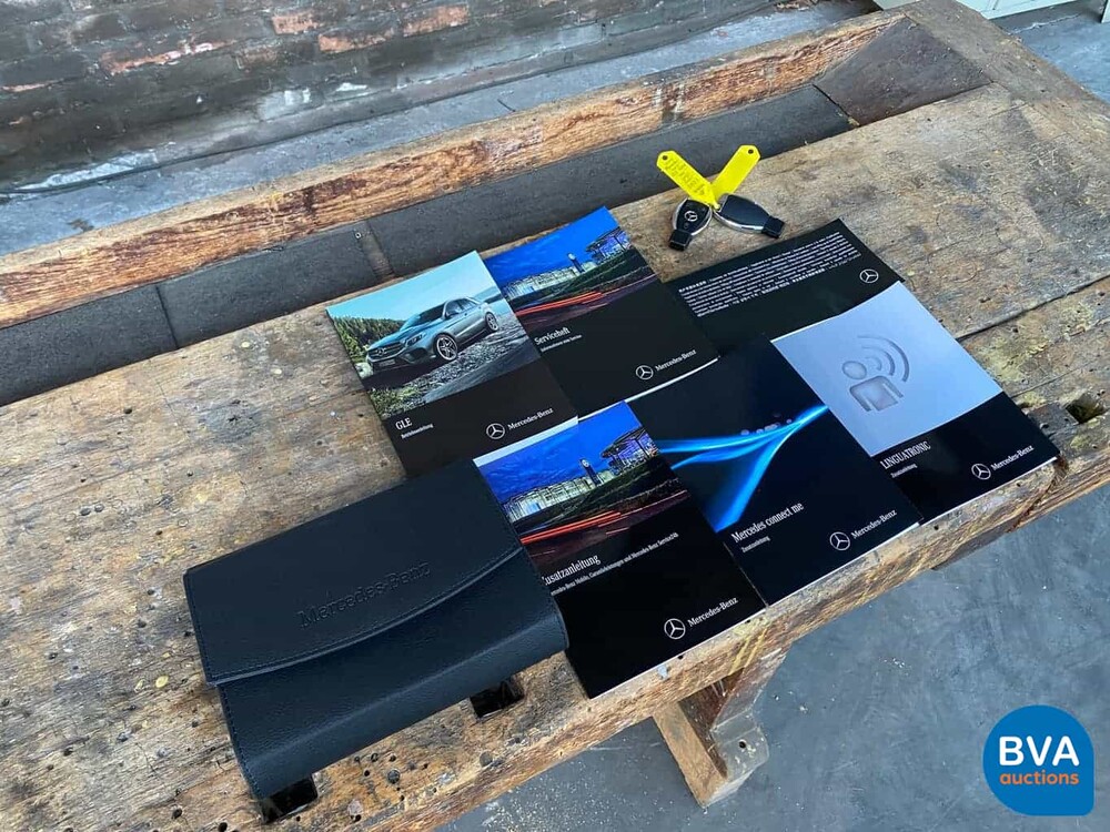 Mercedes-Benz GLE350d 4Matic 258 PS 2016.