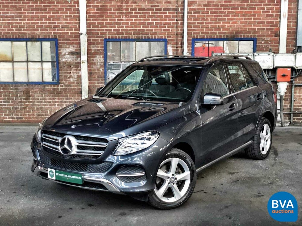 Mercedes-Benz GLE350d 4Matic 258 PS 2016.