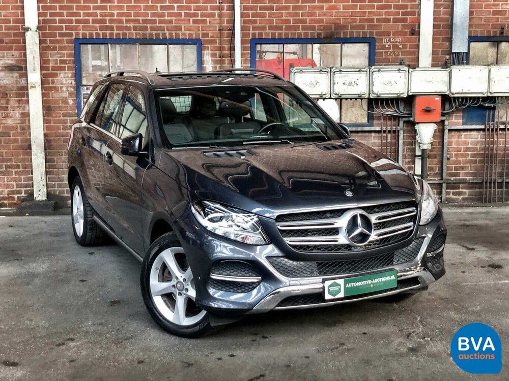 Mercedes-Benz GLE350d 4Matic 258 PS 2016.