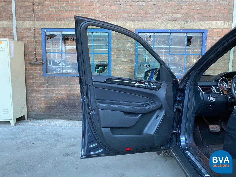 Mercedes-Benz GLE350d 4Matic 258 PS 2016.