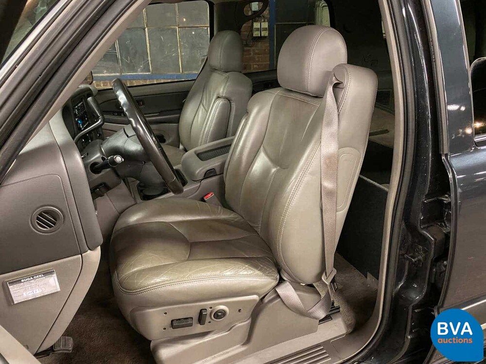 Chevrolet Tahoe 5.3 V8 2003.