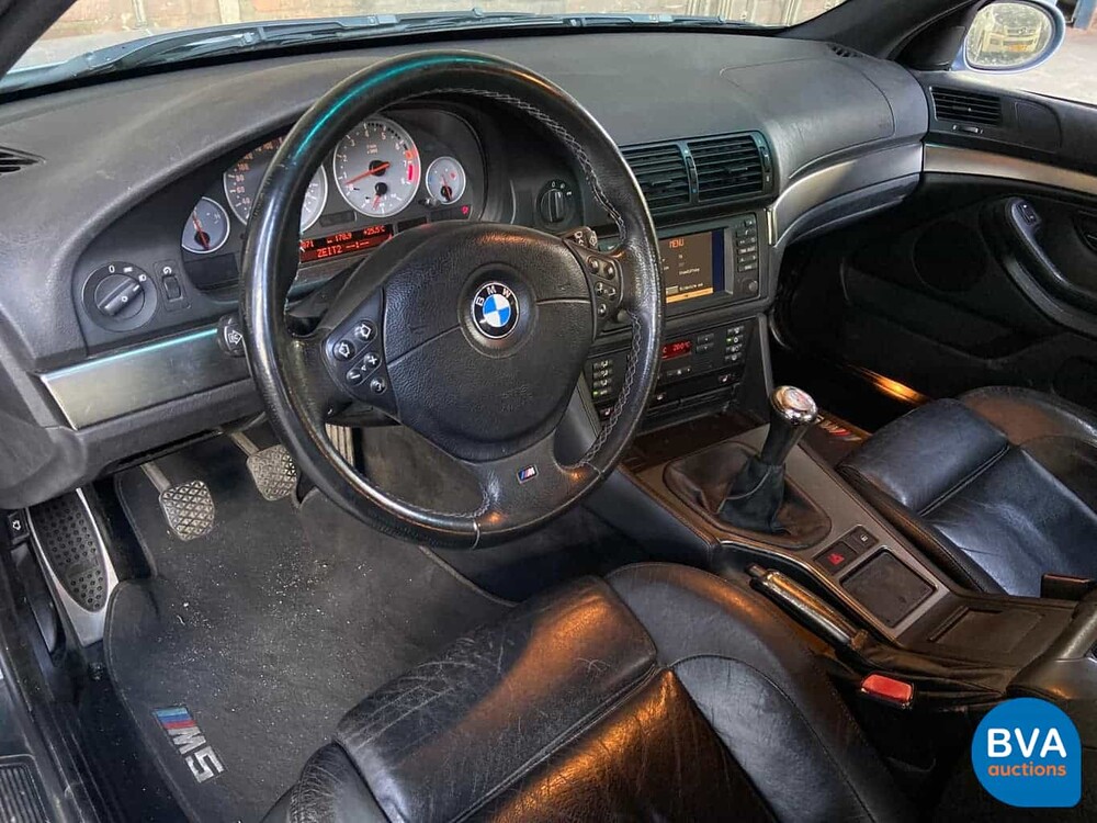 BMW M5 E39 Limousine 400 PS 5er 2000 -Original Dutch-, 99-DZ-VZ.