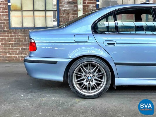 BMW M5 E39 Sedan 400hp 5-series 2000 -Original Dutch-, 99-DZ-VZ.