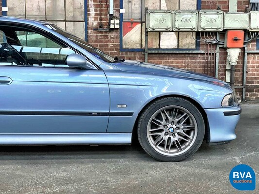 BMW M5 E39 Sedan 400hp 5-series 2000 -Original Dutch-, 99-DZ-VZ.