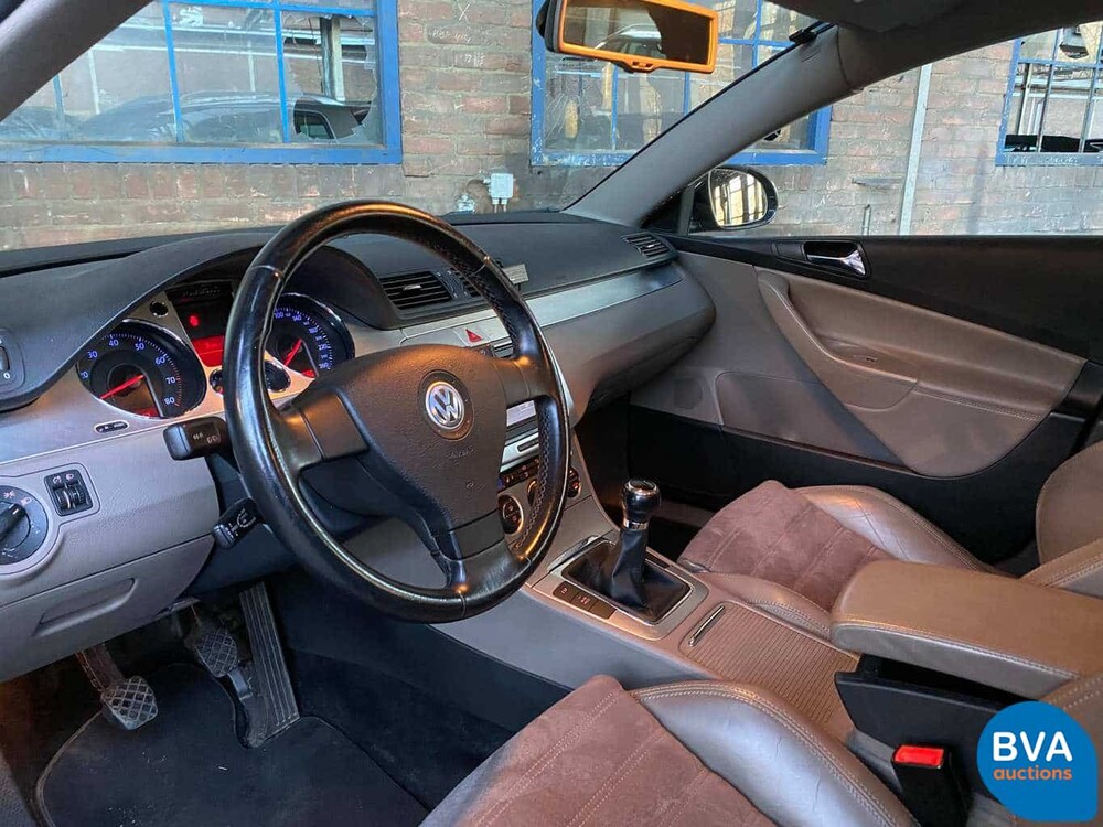 Volkswagen Passat Variante 2.0 FSI Highline 150 PS 2006 -Original NL-, 79-SL-ZP.