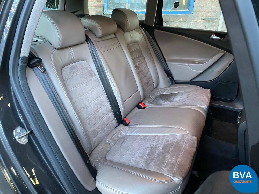 Volkswagen Passat Variante 2.0 FSI Highline 150 PS 2006 -Original NL-, 79-SL-ZP.