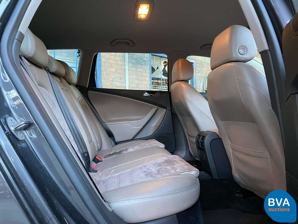 Volkswagen Passat Variante 2.0 FSI Highline 150 PS 2006 -Original NL-, 79-SL-ZP.