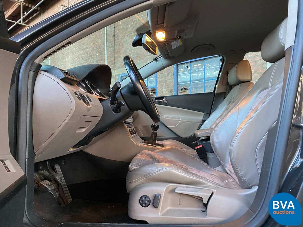 Volkswagen Passat Variante 2.0 FSI Highline 150 PS 2006 -Original NL-, 79-SL-ZP.