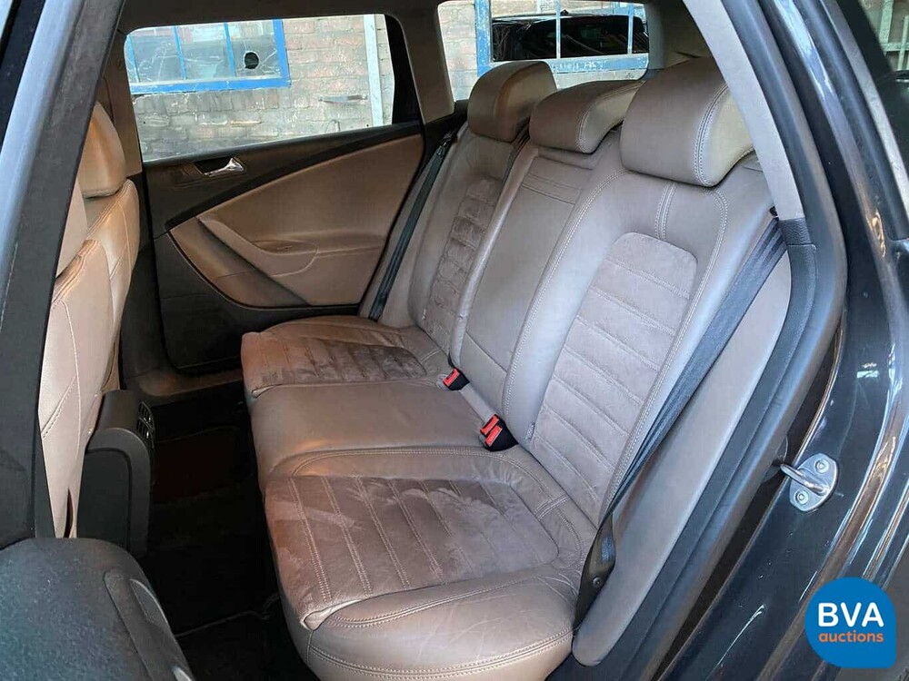 Volkswagen Passat Variante 2.0 FSI Highline 150 PS 2006 -Original NL-, 79-SL-ZP.