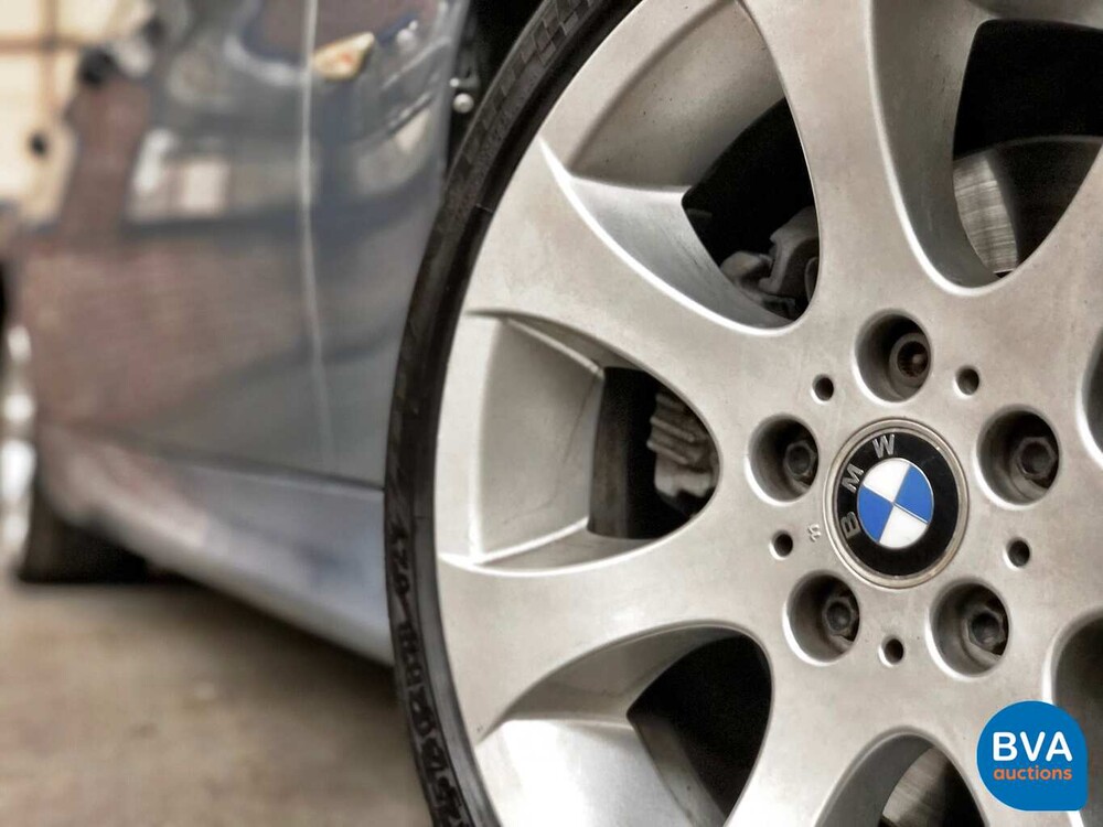 BMW 330xi Touring 230 PS Youngtimer E91 2005.