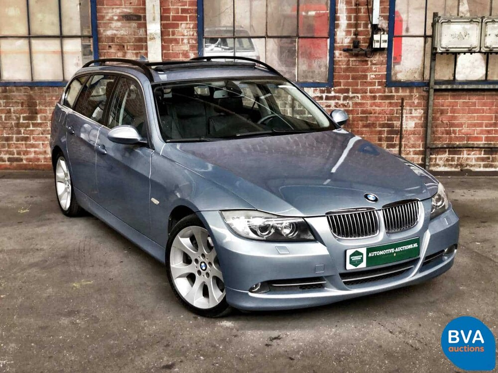 BMW 330xi Touring 230 PS Youngtimer E91 2005.