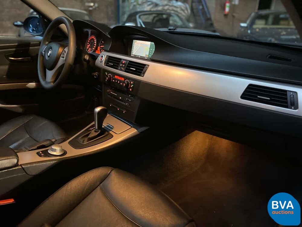 BMW 330xi Touring 230 PS Youngtimer E91 2005.