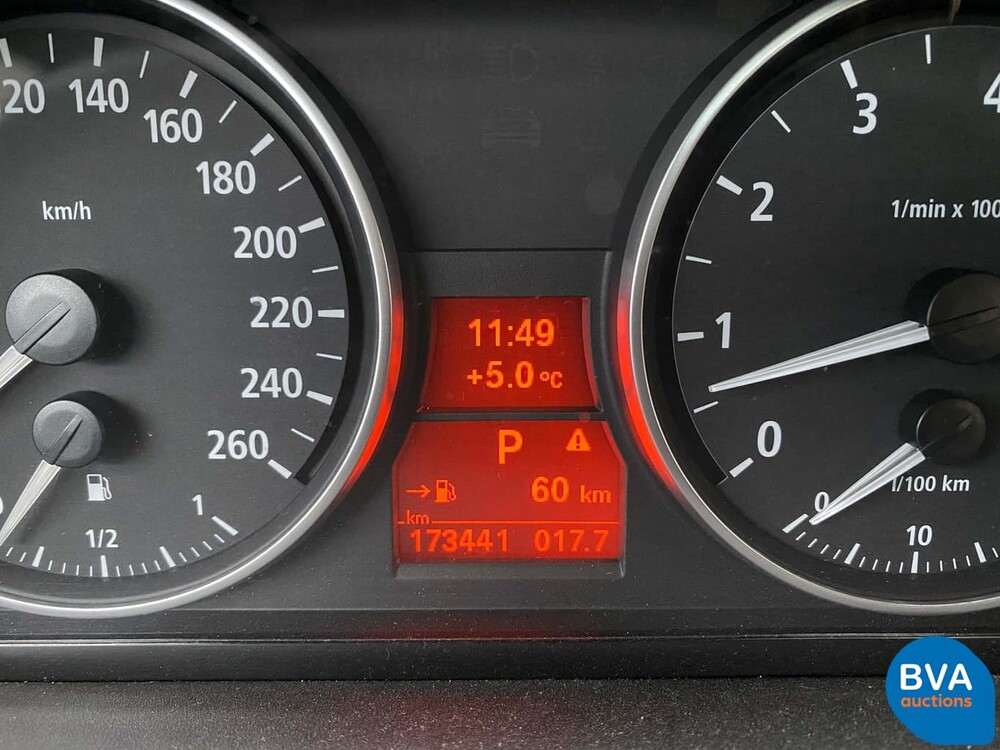 BMW 330xi Touring M Paket 3er 258 PS E91 Youngtimer 2005, J-694-JT.