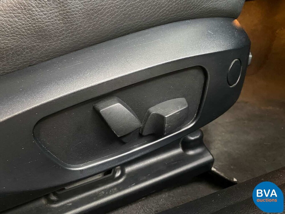 BMW 330xi Touring M Paket 3er 258 PS E91 Youngtimer 2005, J-694-JT.