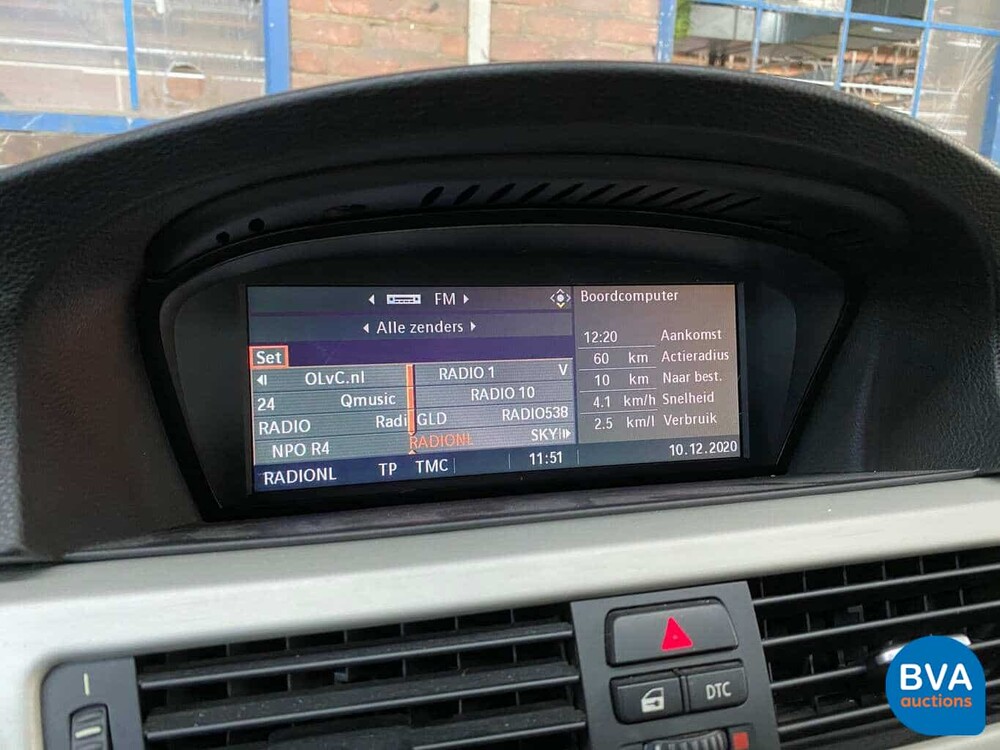 BMW 330xi Touring M Paket 3er 258 PS E91 Youngtimer 2005, J-694-JT.