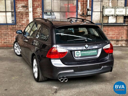 BMW 330xi Touring M Paket 3er 258 PS E91 Youngtimer 2005, J-694-JT.