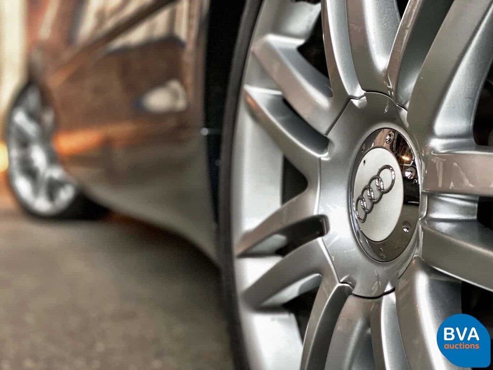 Audi S4 Cabriolet 4.2 V8 Quattro 344 PS 2006 - Original NL - A4, 96-SV-SB.