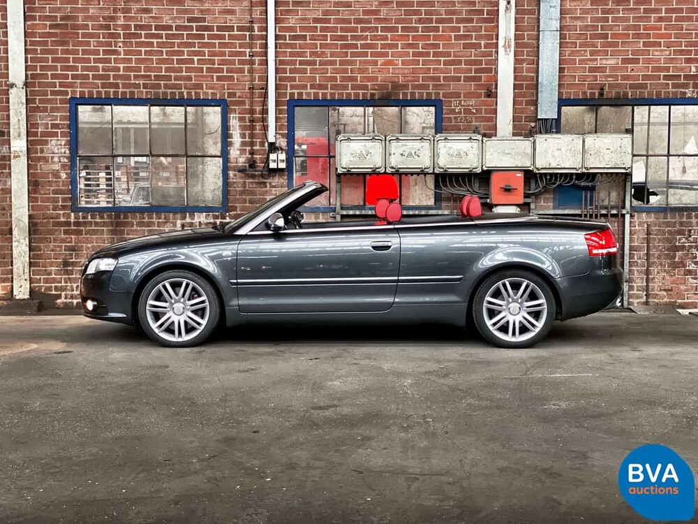 Audi S4 Cabriolet 4.2 V8 Quattro 344 PS 2006 - Original NL - A4, 96-SV-SB.
