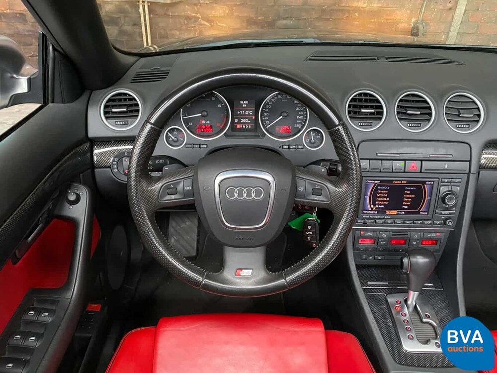 Audi S4 Cabriolet 4.2 V8 Quattro 344 PS 2006 - Original NL - A4, 96-SV-SB.