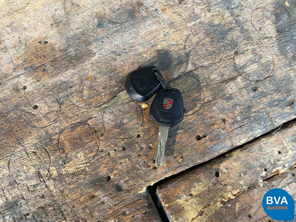 Porsche 911 3.4 Carrera Coupé 300 PS 1998 - Original NL -, TD-JZ-51.