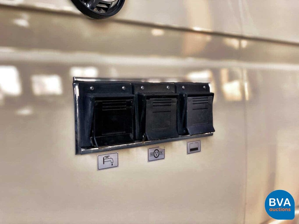 Volkswagen T3 Westfalia Camper Transporter 1982, J-680-JT.