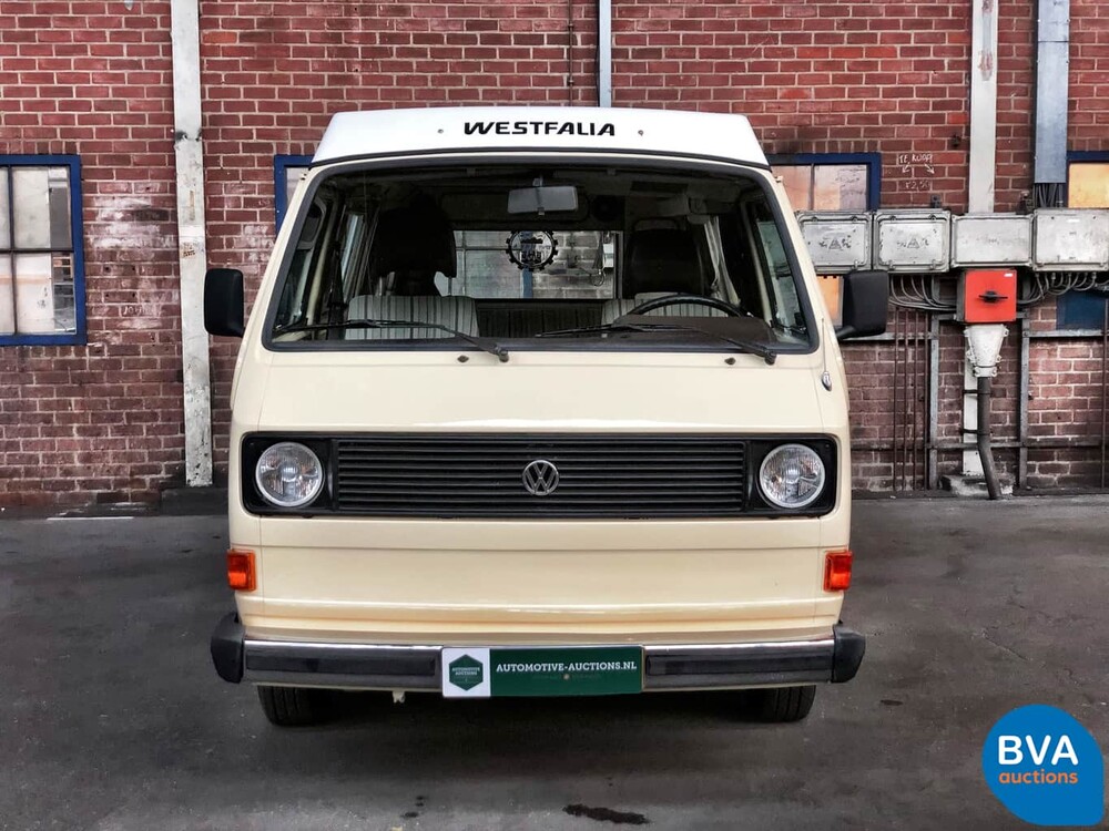 Volkswagen T3 Westfalia Camper Transporter 1982, J-680-JT.