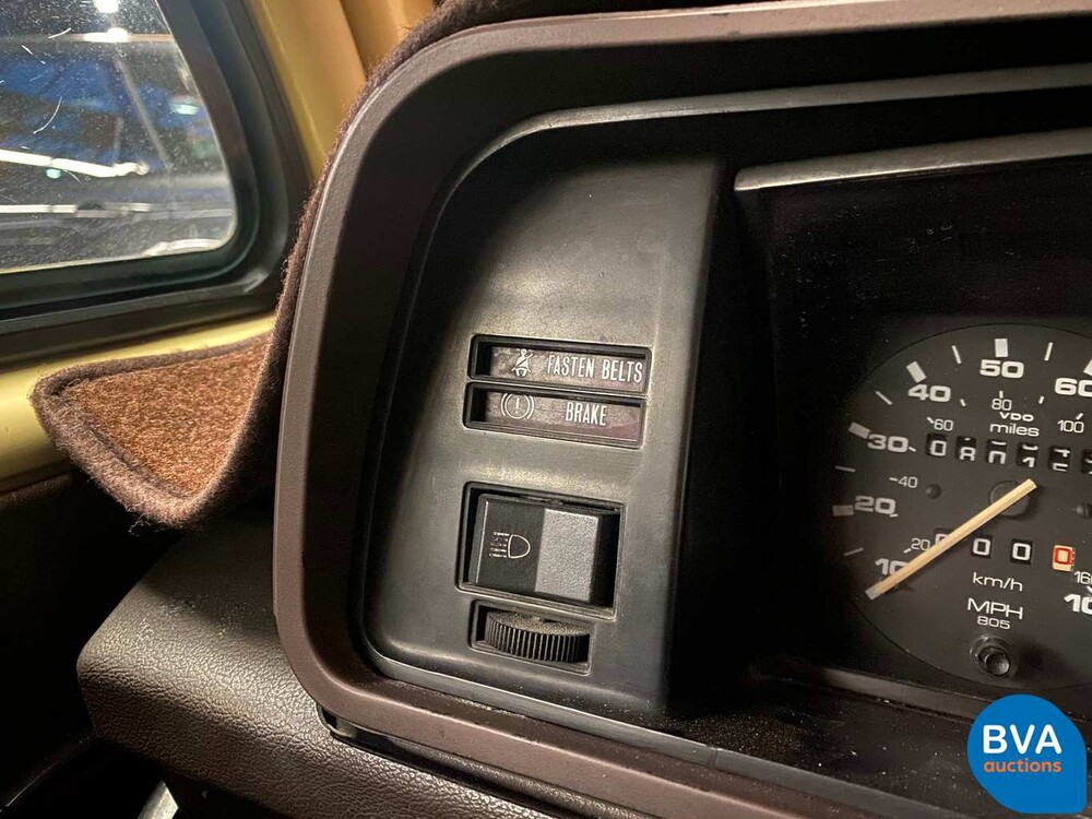 Volkswagen T3 Westfalia Camper Transporter 1982, J-680-JT.