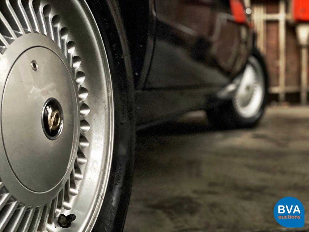 Daimler Double Six V12 Jaguar XJ 1993.