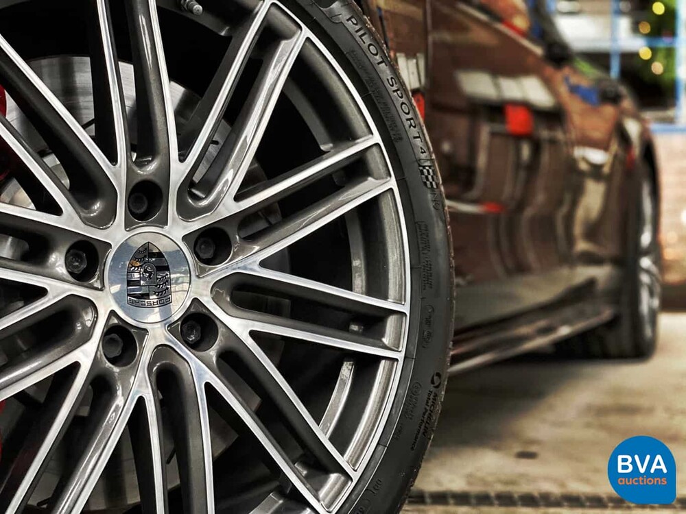 Porsche Panamera Turbo 4.0 549pk MY-2017 Sport-Chrono