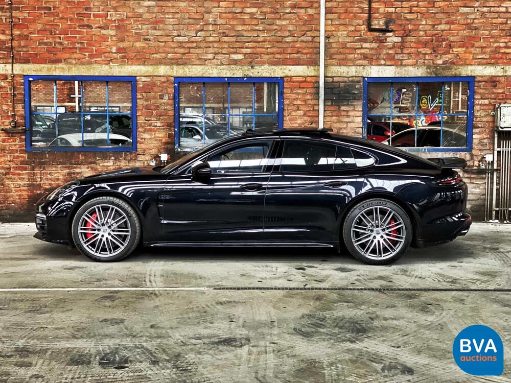 Porsche Panamera Turbo 4.0 549pk MY-2017 Sport-Chrono