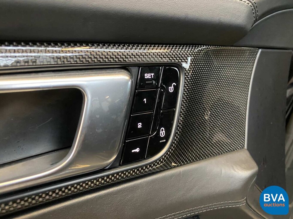 Porsche Panamera Turbo 4.0 549pk MY-2017 Sport-Chrono