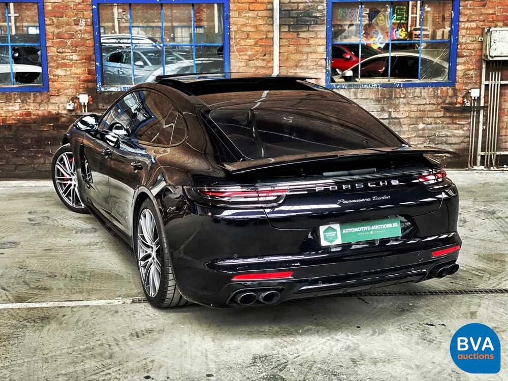 Porsche Panamera Turbo 4.0 549pk MY-2017 Sport-Chrono