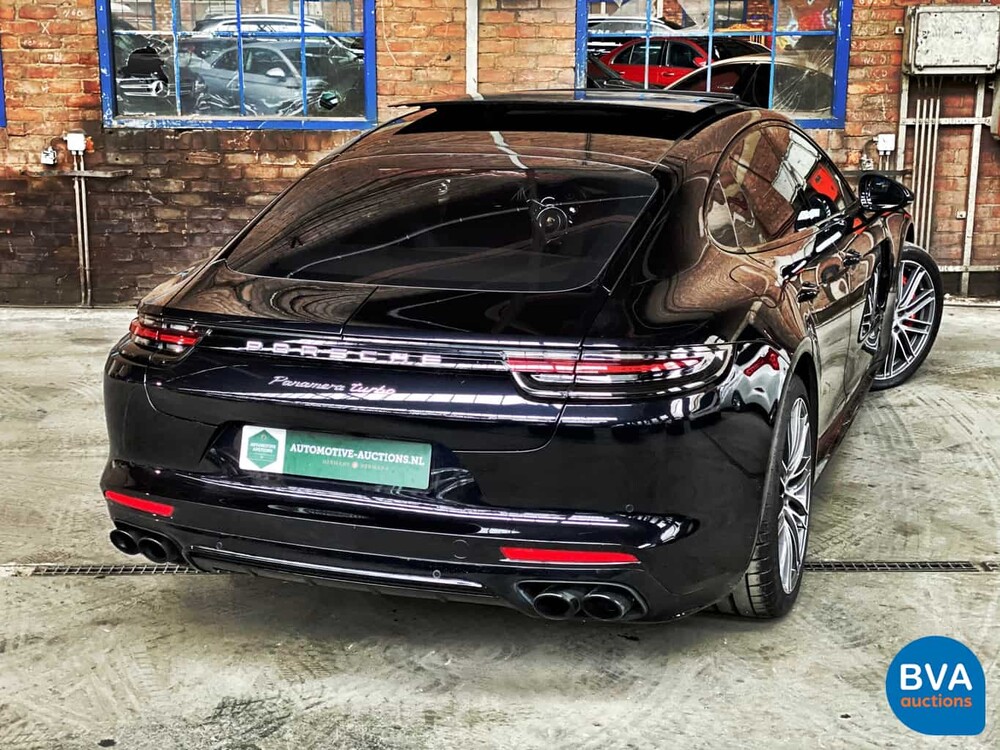 Porsche Panamera Turbo 4.0 549pk MY-2017 Sport-Chrono