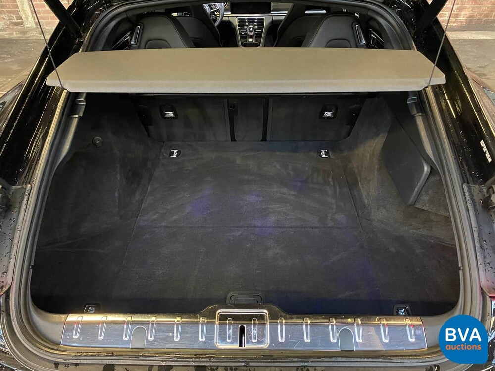 Porsche Panamera Turbo 4.0 549pk MY-2017 Sport-Chrono