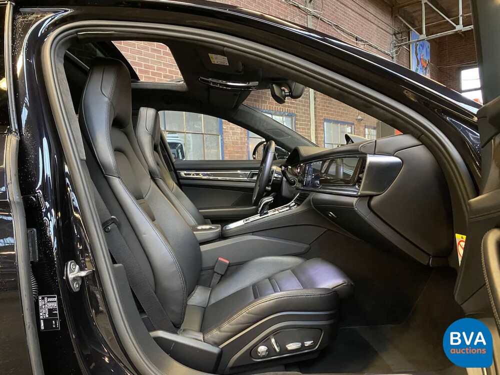 Porsche Panamera Turbo 4.0 549pk MY-2017 Sport-Chrono
