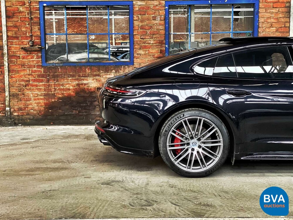 Porsche Panamera Turbo 4.0 549pk MY-2017 Sport-Chrono