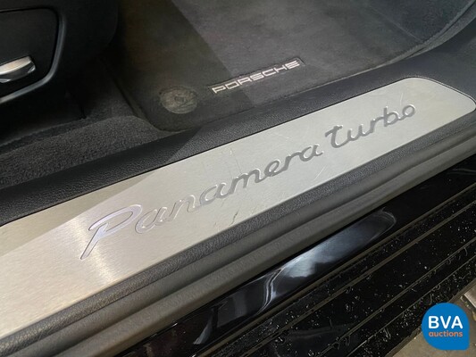 Porsche Panamera Turbo 4.0 549hp MY-2017 Sport-Chrono.