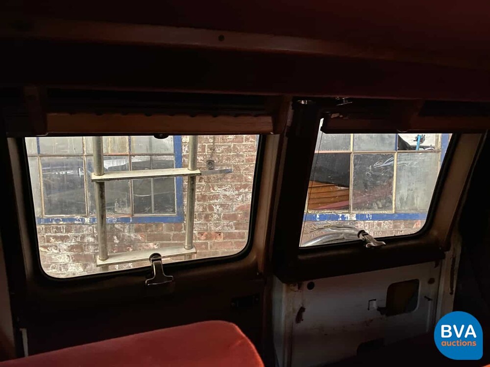 1990 Chevrolet Chevy Van 20 Camper V8, SJ-564-B.