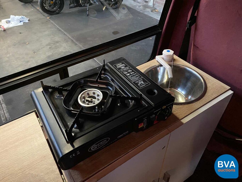 1990 Chevrolet Chevy Van 20 Camper V8, SJ-564-B.