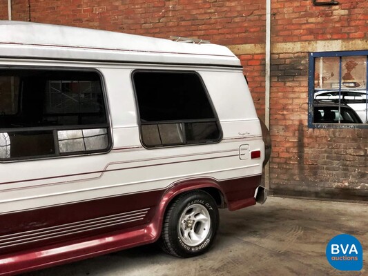 Chevrolet Chevy Van 20 Camper V8 1990, SJ-564-B