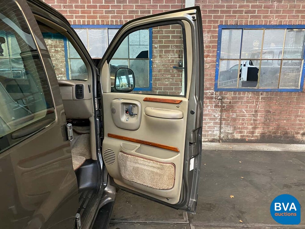 Chevrolet Chevy Van Starcraft 5.7 V8 245hp 2000, 92-VL-VJ.