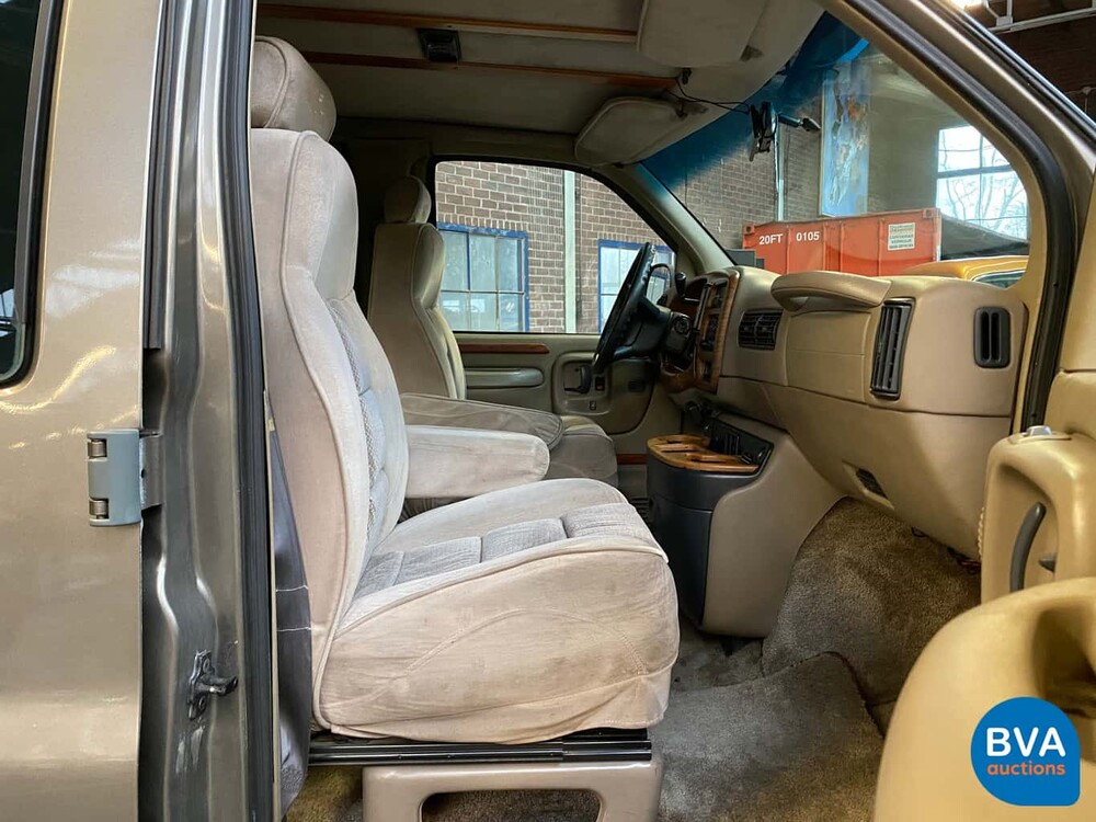 Chevrolet Chevy Van Starcraft 5.7 V8 245hp 2000, 92-VL-VJ.