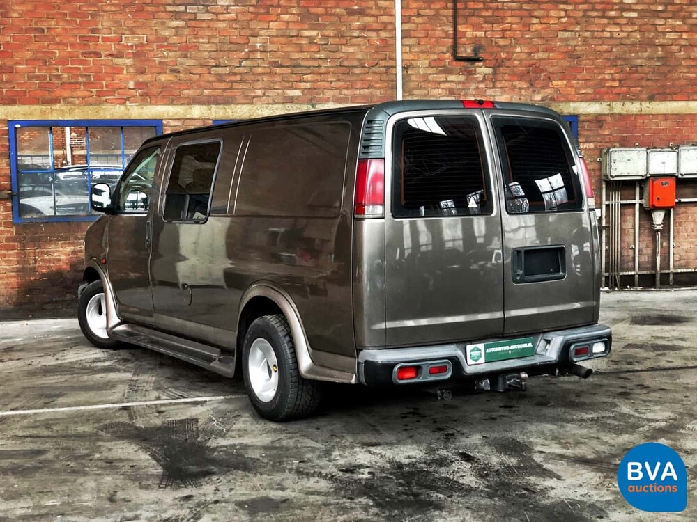 Chevrolet Chevy Van Starcraft 5.7 V8 245hp 2000, 92-VL-VJ.