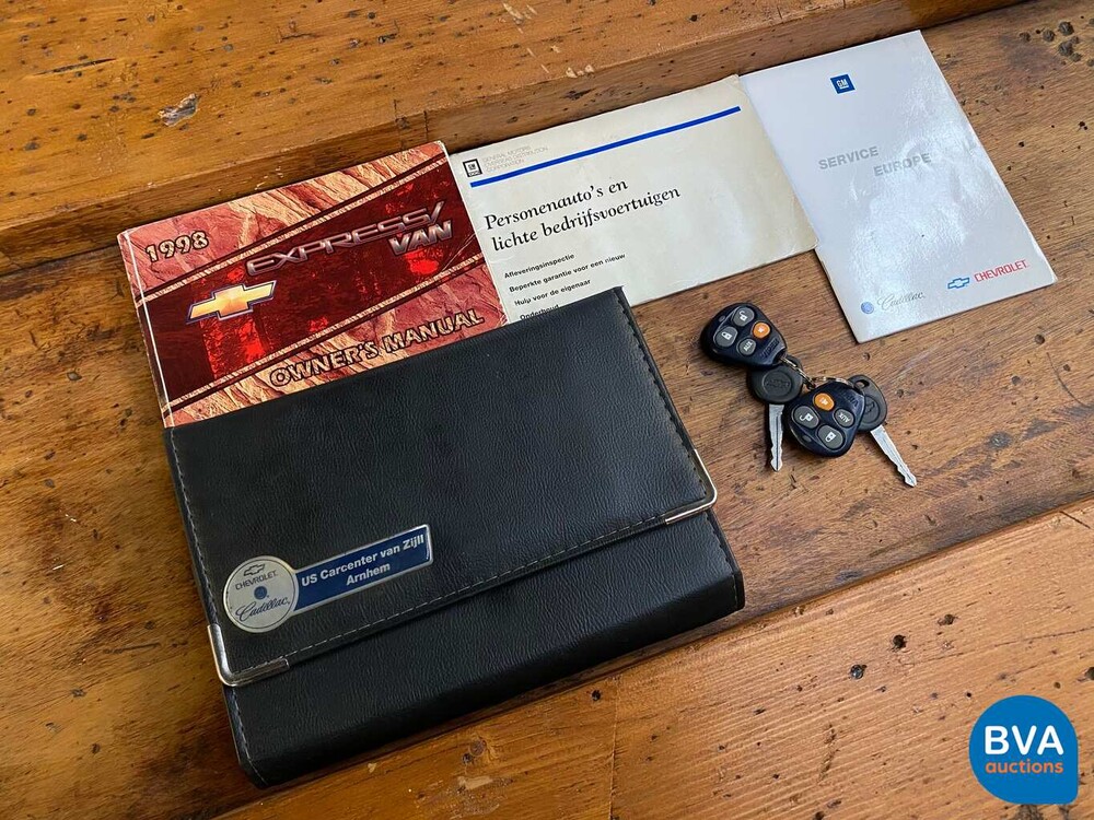 Chevrolet Chevy Van Starcraft 5.7 V8 245hp 2000, 92-VL-VJ.