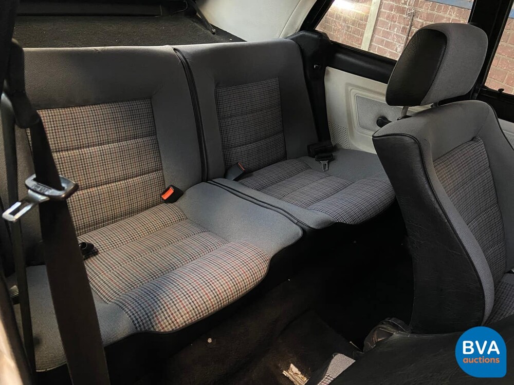 Volkswagen Golf I Cabriolet 1.6 GLS 1989, 33-GX-LV.